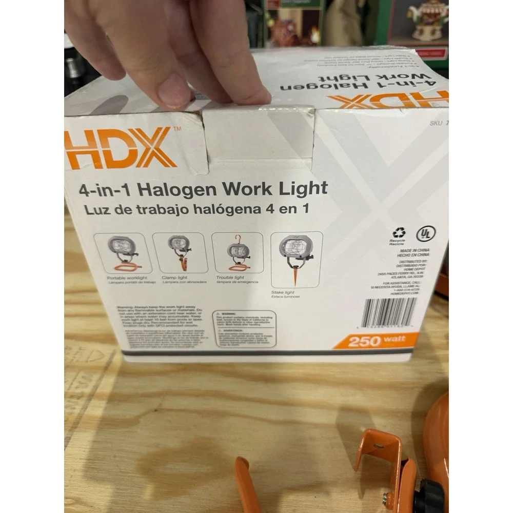 HDX 4-in-1 250W Halogen Work Light Portable Clamp Trouble Stake Light w/